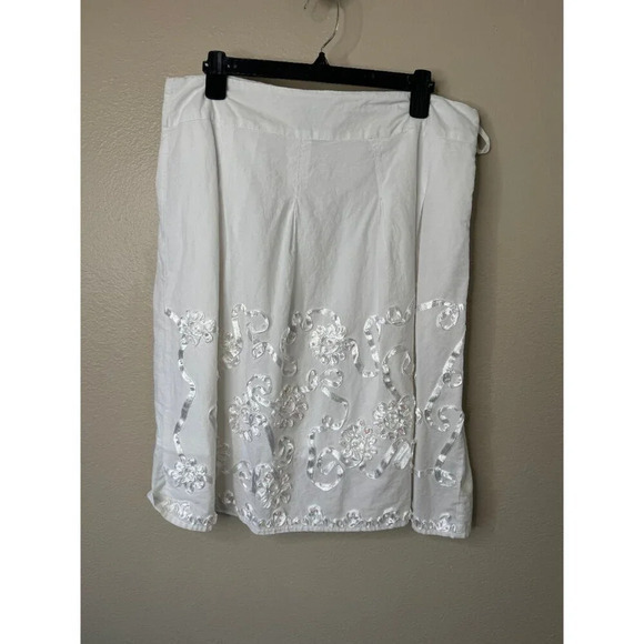 Rene Margo Women's White Midi Skirt, midi skirt, white skirt, white floral skirt - Picture 2 of 6